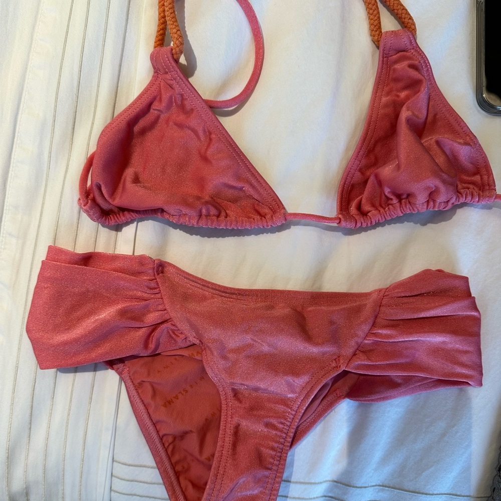 Bathing suit